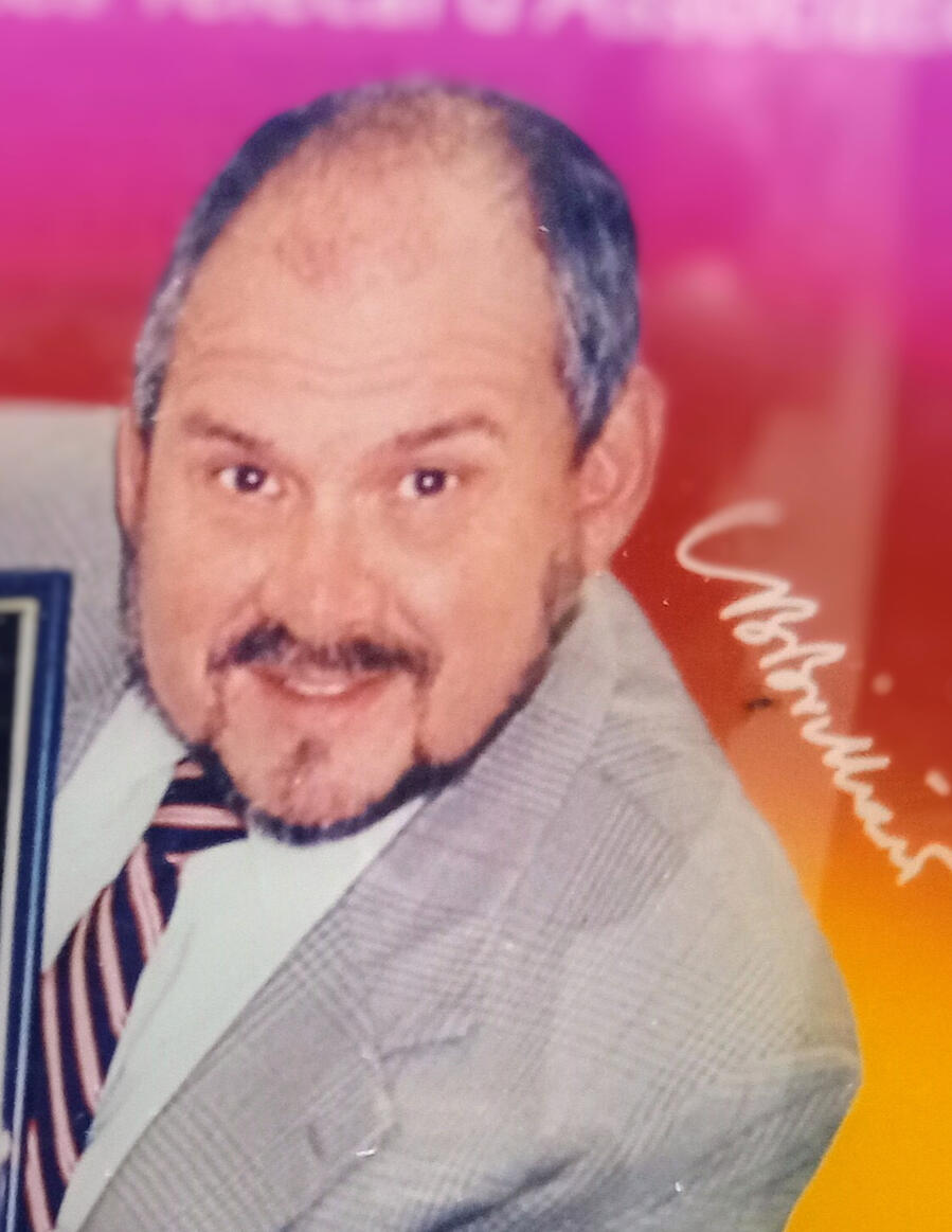 Girija and Larry Brilliant, MD are a power couple for public service and philanthropy. They founded SEVA which helps sight-impaired children in India. In his role with the world Health organization, Larry helped to eradicate smallpox. We teamed up to raise