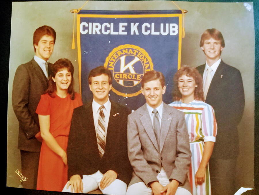 On 4 January 1984, my sister Dee Dee, Troy Harris, Suzanne Audiss, Paul Nowakowski, John Snarr and I created a Circle K club and we held the first student-run event at the then new Athenaeum where I gave the mother of Ralph Gallatine Jeanette a tour .