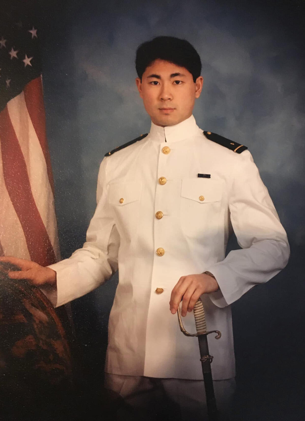 My close friend from elementary school is SCOTT KAWAMOTO 🇺🇲 who served in the United States Navy🎖️