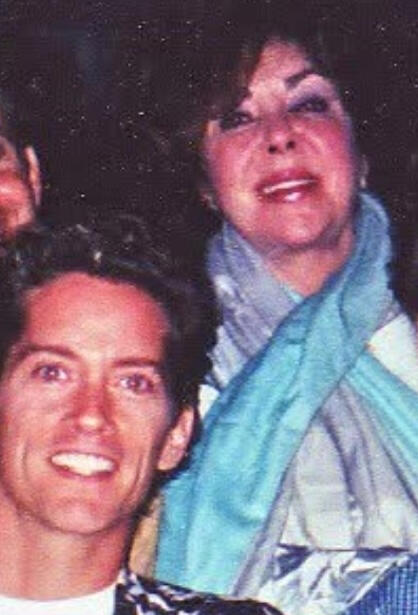 My dear friend from elementary school ⭐VANCE WALKER & Hollywood Icon ⭐ELIZABETH TAYLOR