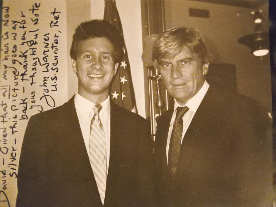 Great conversation with senator John Warner, the 7th husband of Elizabeth Taylor. Most people would think that Elizabeth was buried next to Richard Burton who gave her the 32 carat Hope diamond. Actually, she was buried next to her best friend Michael Jac